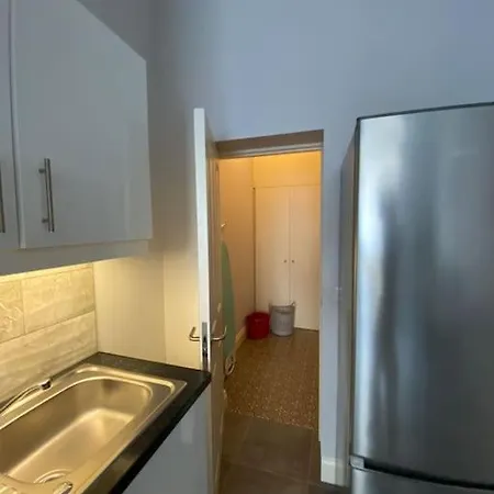 1-bed Apt In City Centre