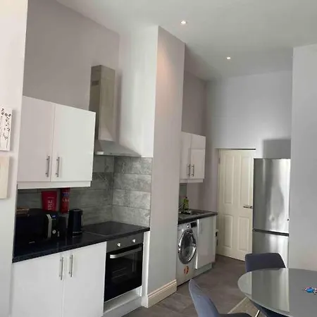 1-bed Apt In City Centre